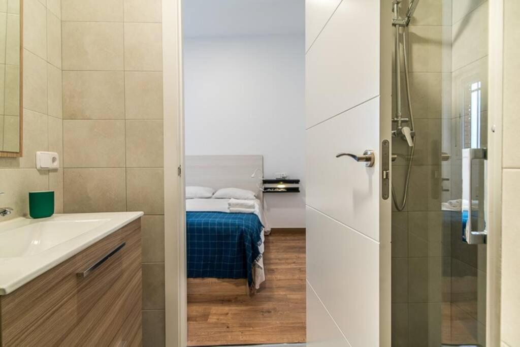 #15Pin-1 Apartamento De Un Dormitorio En Tetuan Madrid Exteriör bild